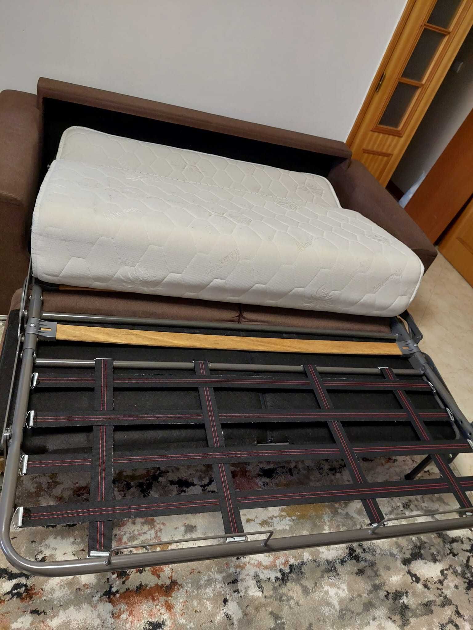 Vendo sofa cama usado