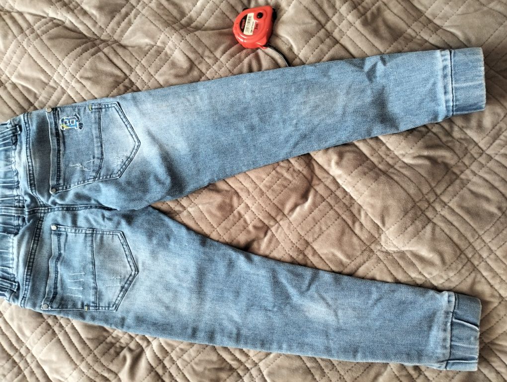 Класнючі джинси джогери 134-140р