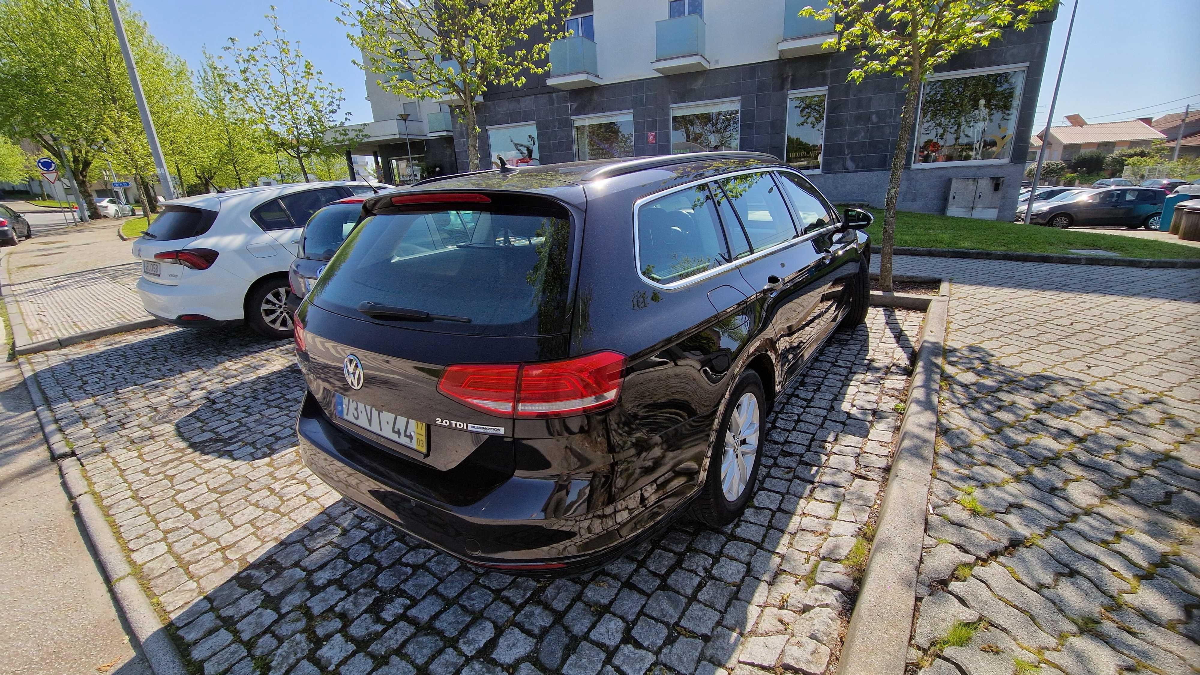 VW Passat Highline 2.0 TDI BlueMotion | Automático | Impecável