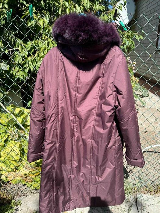 Пуховик Liardi бордовий з натуральним хутром 58 розмір