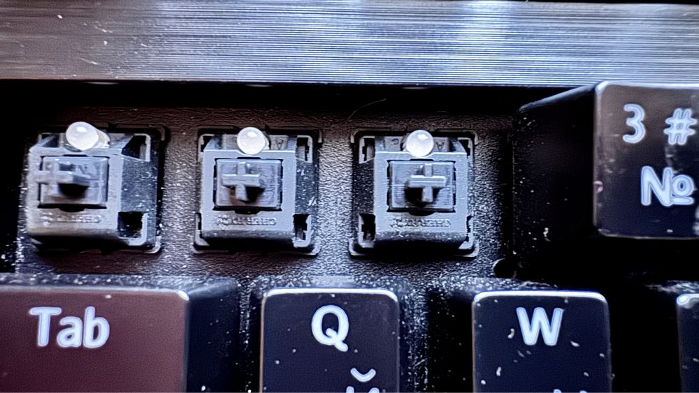 Клавіатура механічна Tesoro Durandal G1NL cherry mx black