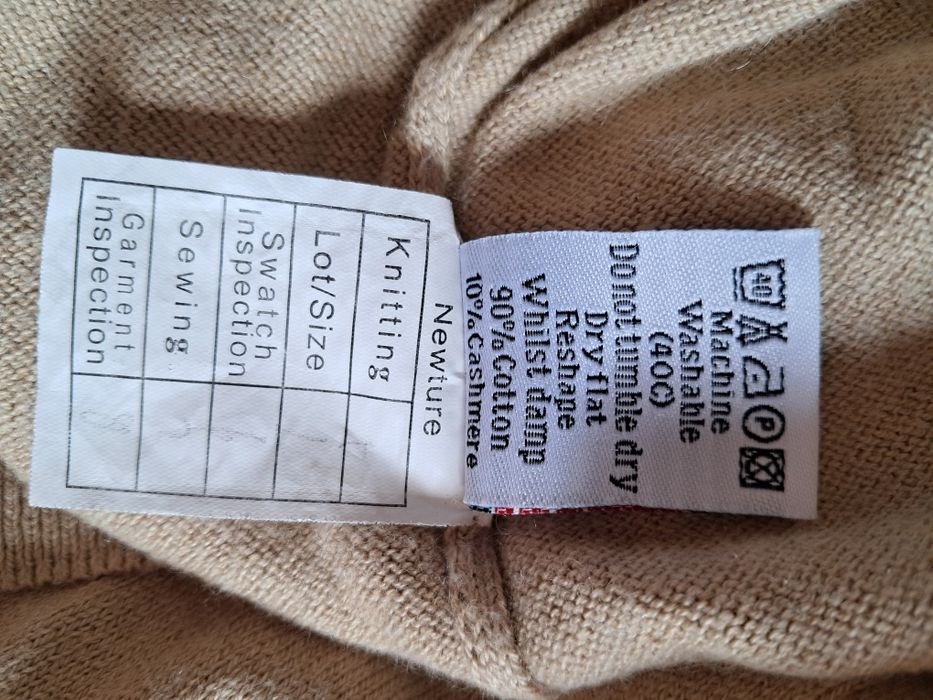 Sweter beżowy męski w serek bawełna, cashmere