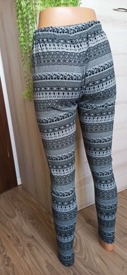 Sg Ciepłe zimowe legginsy 40 , L wzorzyste getry legginsy 40 , L