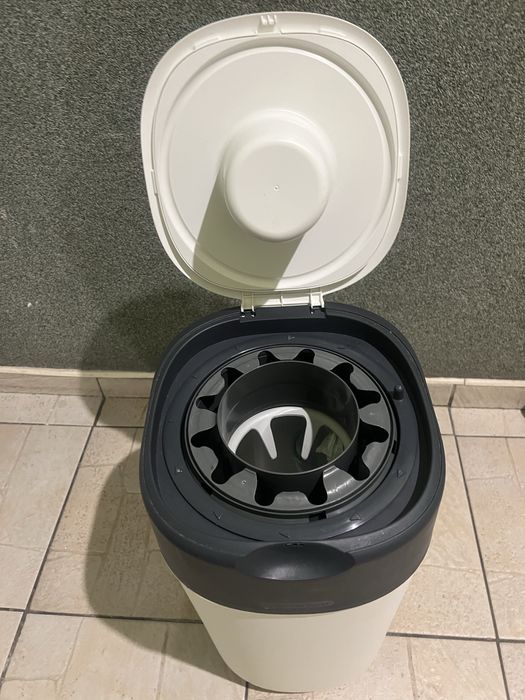 Ведро для подгузников в хорошем стане