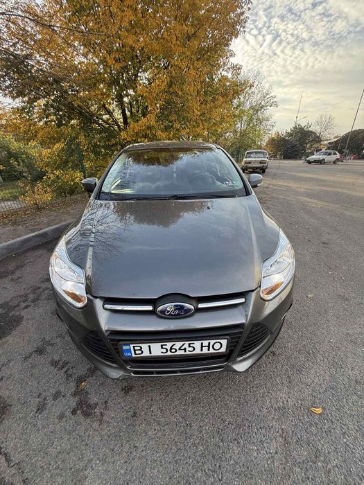 Продам Форд Фокус 2013 год Автомат