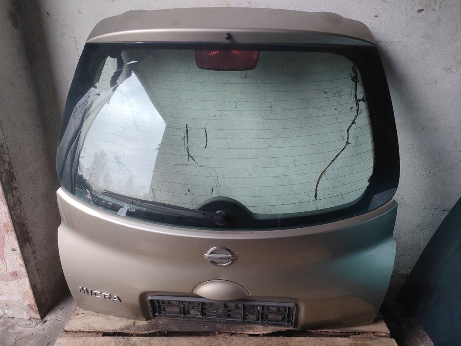 Nissan Micra K12 klapa bagażnika EY2