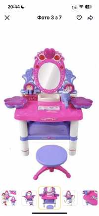 ігровий туалетний столик для дівчаток
