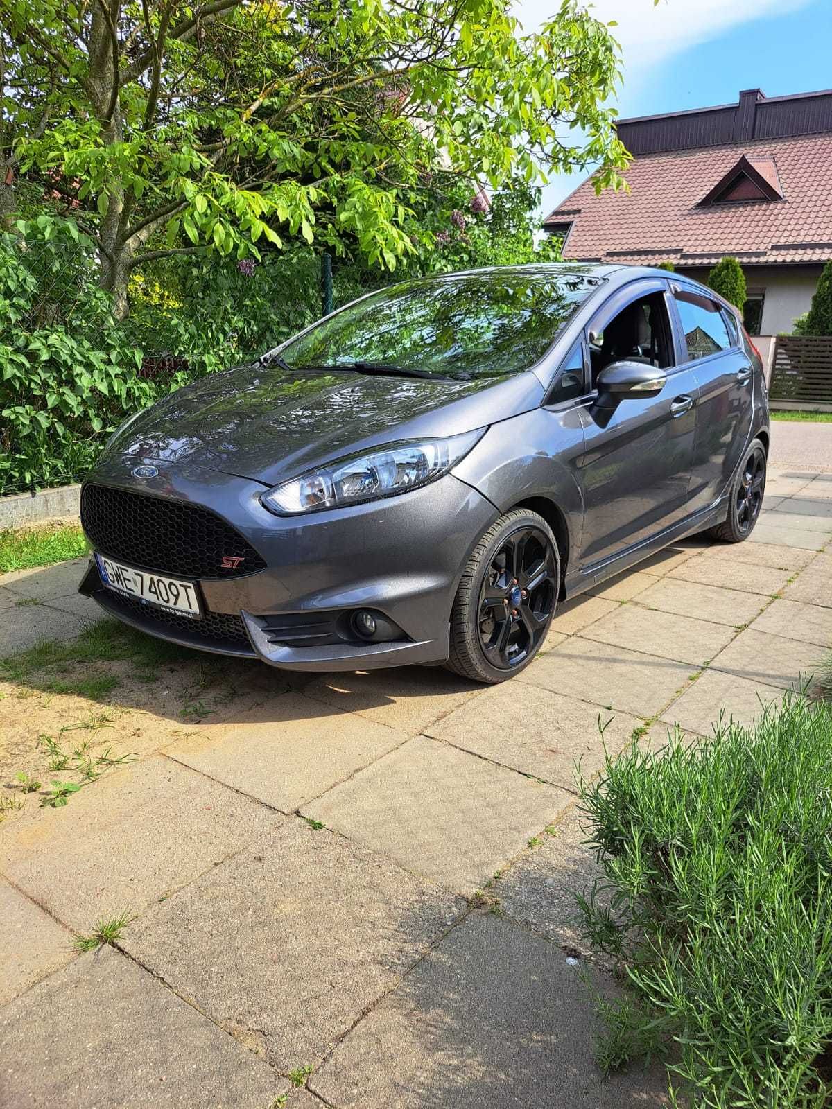 Ford Fiesta MK7 ST