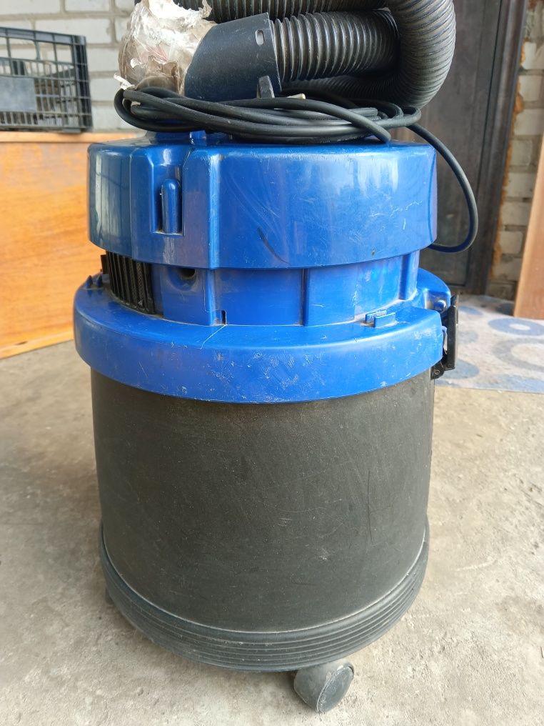 Миючий пилосмок Rowenta turbo Bully 6 в 1