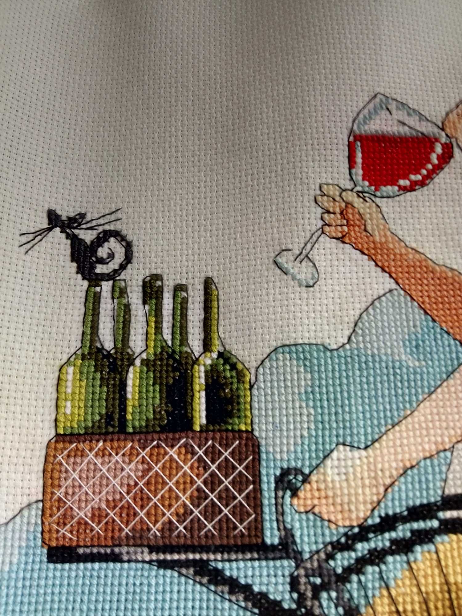 obraz "Wino i kot" - haft krzyżykowy