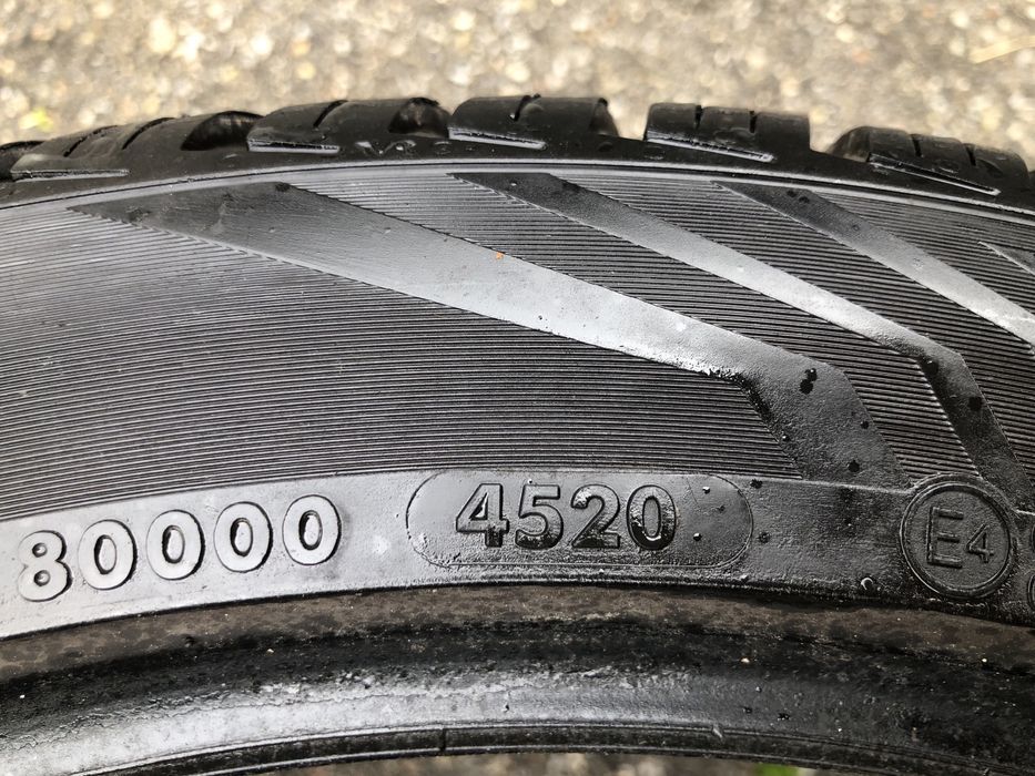 Vredestein Quatrac 235/40 R19