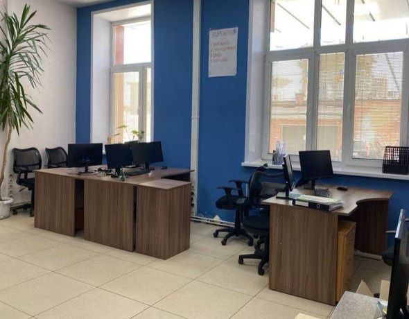 Закрився офіс: РОЗПРОДАЖ_столи,крісла,стільці,тумби,шафи,комоди,оргтех