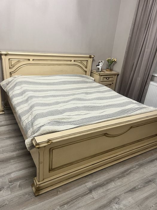Ліжко двоспальне
