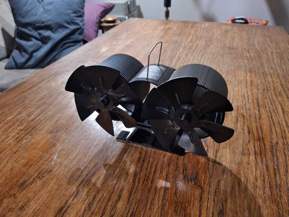 Podwójny wentylator kominkowy