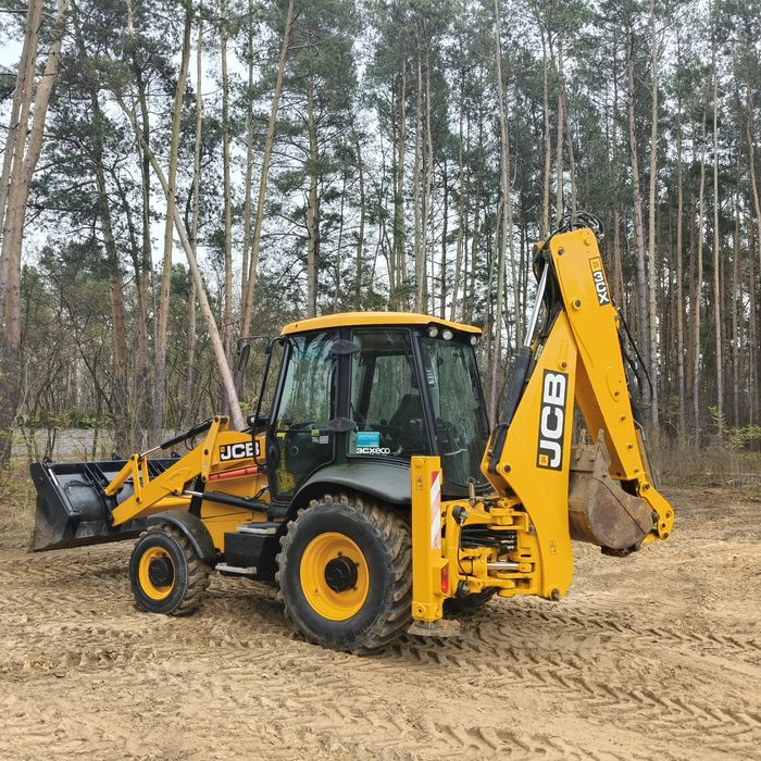 Koparko-ładowarka JCB 3CX
