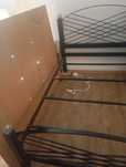 Cama casal em ferro 140*190