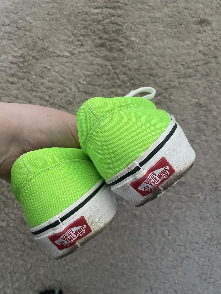 zielone trampki vans