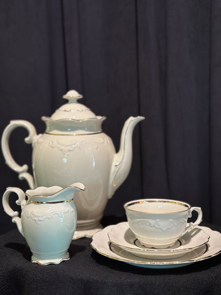 Serwis deserowy kawowy Schumann Bavaria porcelana ecru 11 sztuk