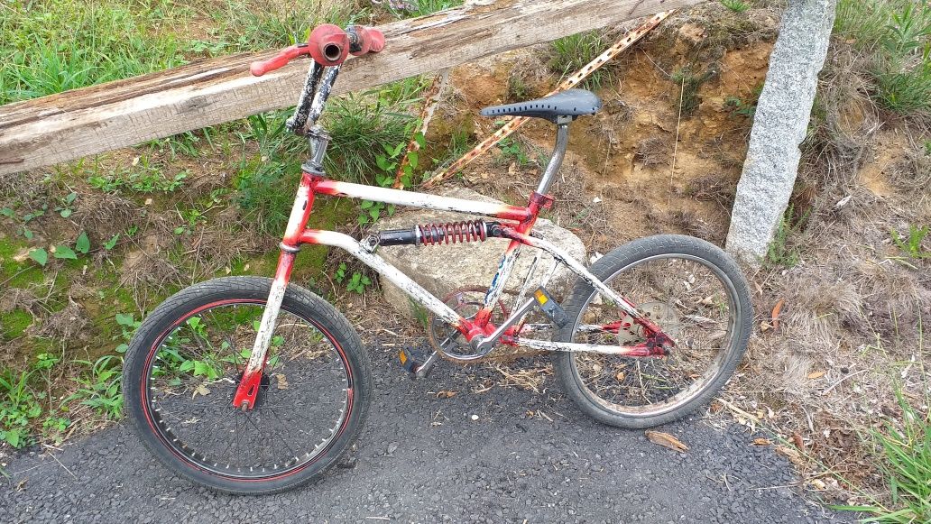 Bicicleta Bmx antiga Roda 20