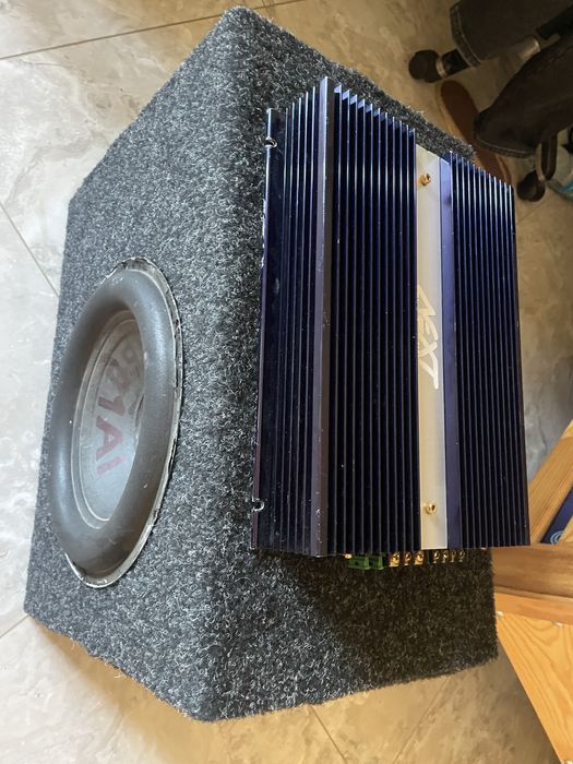 Саб з усілком NXT