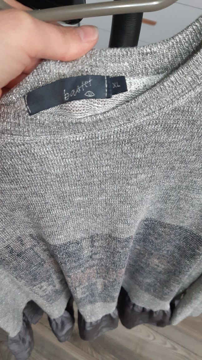 Sweter rozmiar XL