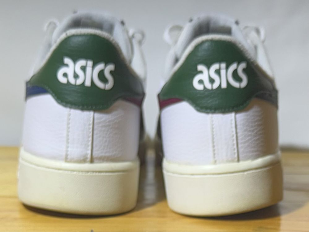 Кросівки Asics . Розмір 44, довжина устілки 28 см