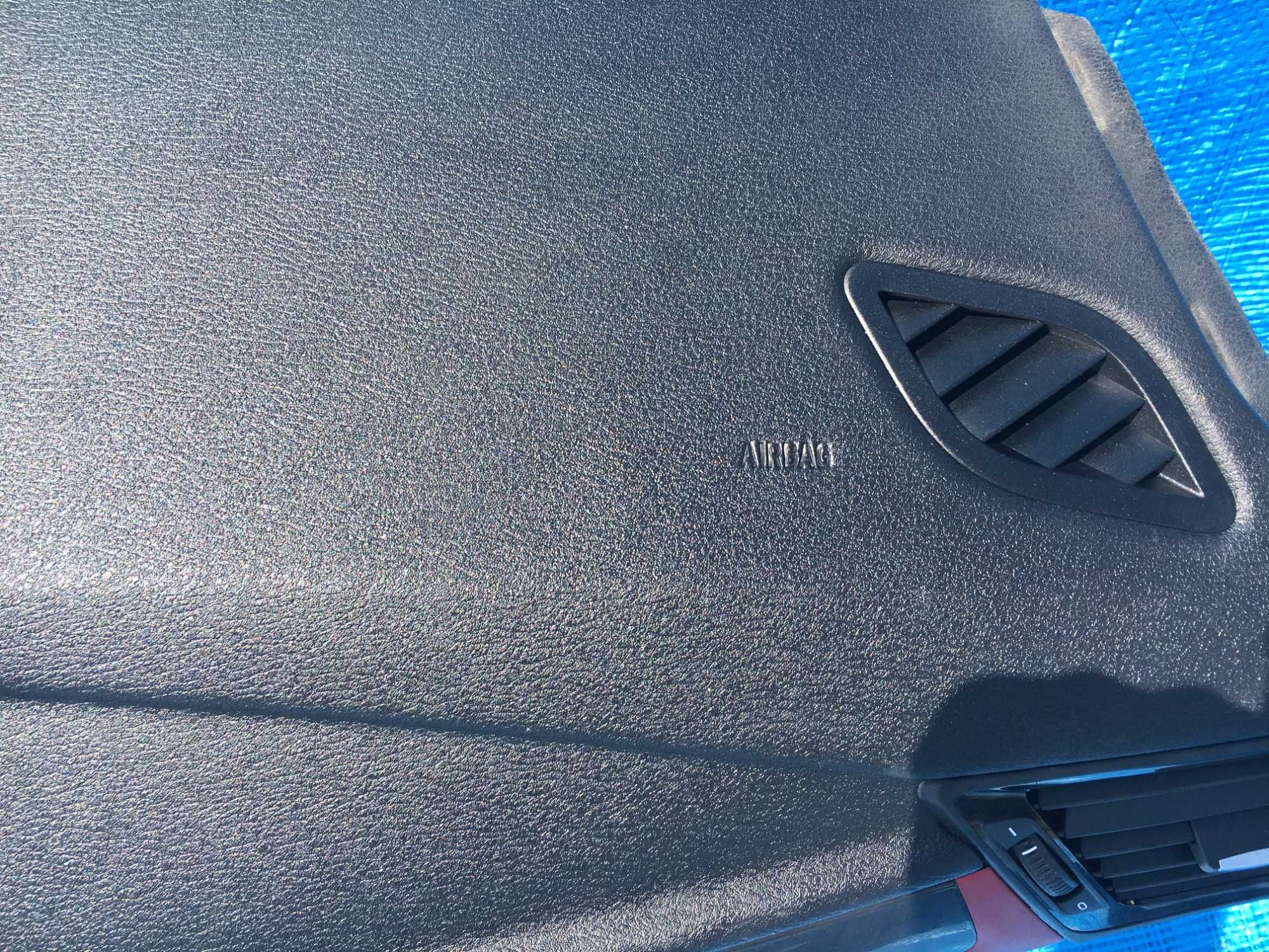 BMW X1 E84  deska kokpit pod NAWIGACJE NAVI