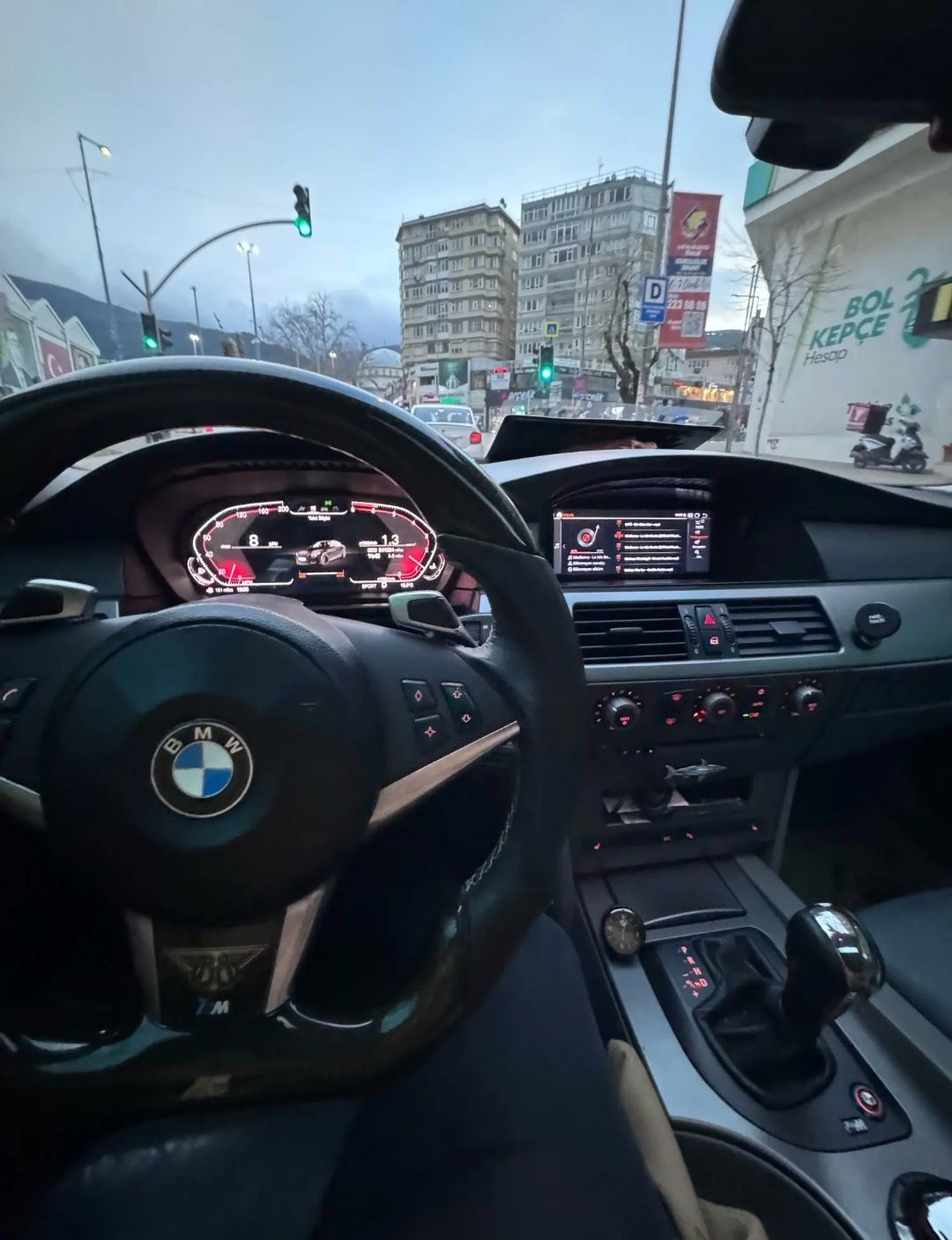 Cluster digital BMW E60 E61 (Novo)