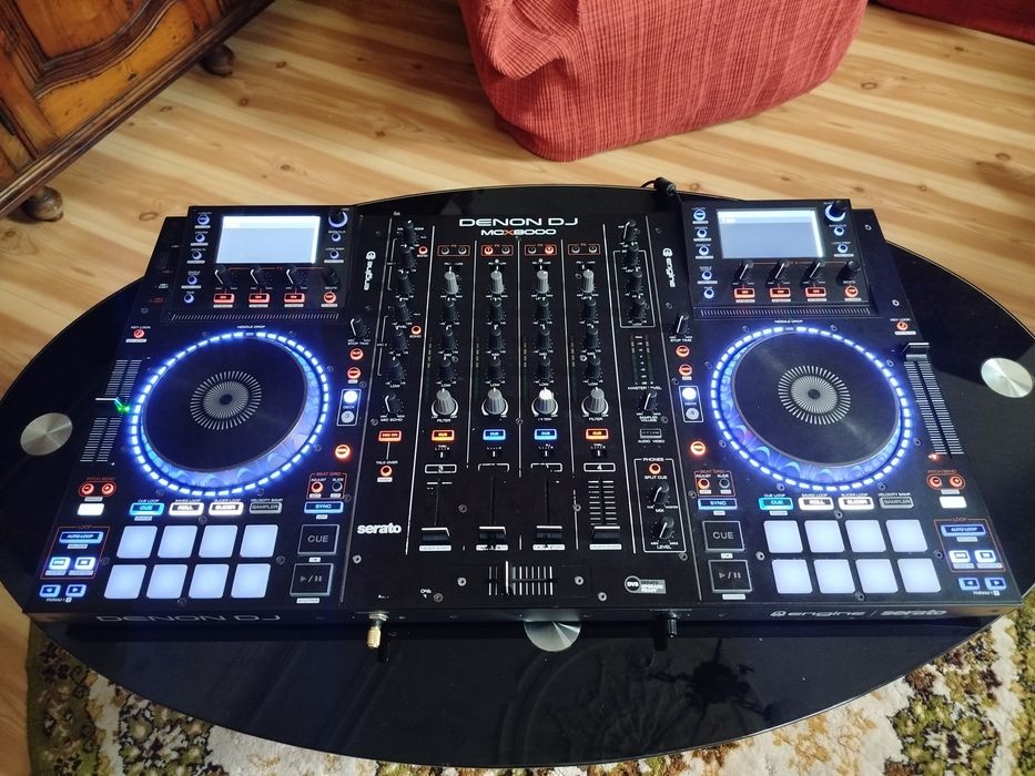 Controlador DJ Denon MCX 8000
