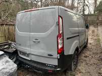 Ford transit custom tył cwiarka błotniki tylnie bok