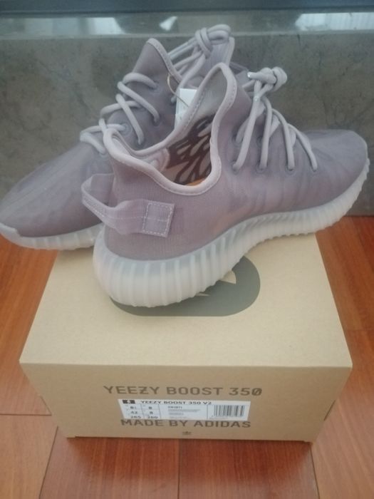Adidas Yeezy Boost 350 V2 Mono Mist tamanho 42 (size 8.5 US)