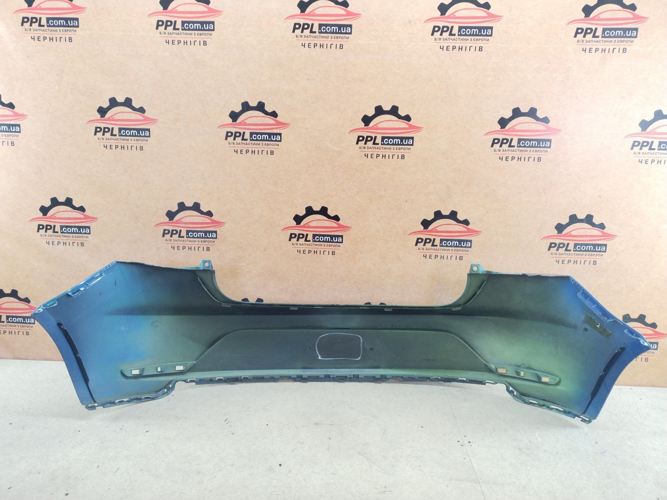 Seat Ibiza IV 6J 12-17 рестайлинг задний бампер 6J4807421E / 6J4807417