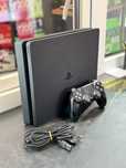 Konsola Sony PS4 Slim + pad + kabel zasilający