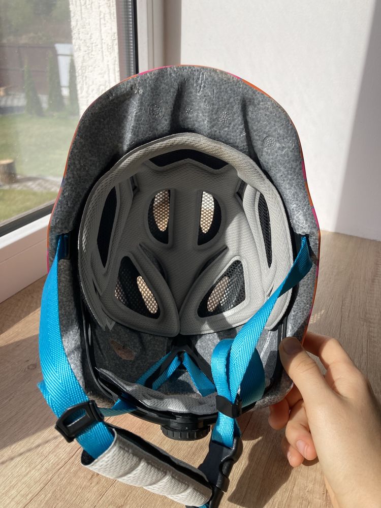 Дитячий велосипедний шолом