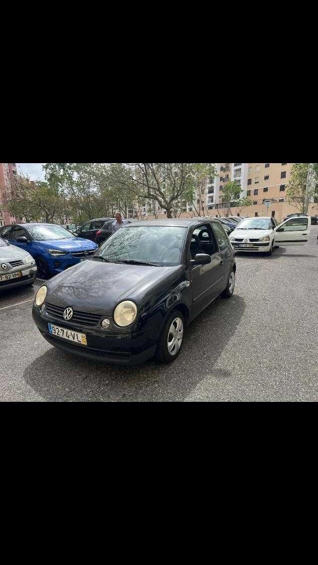 VW LUPO em ótimo estado.