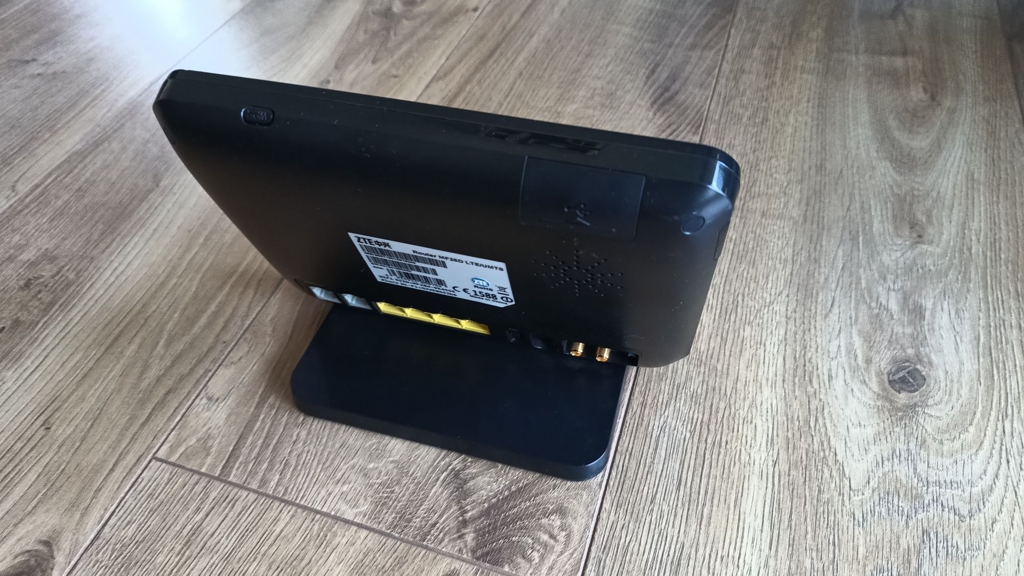 Router LTE - ZTE MF28D
