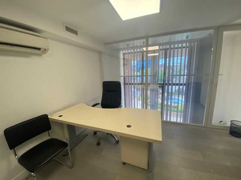 Продаж сучасного офісу 55 м.кв на Жилянській 59, ЖК Дипломат-Холл