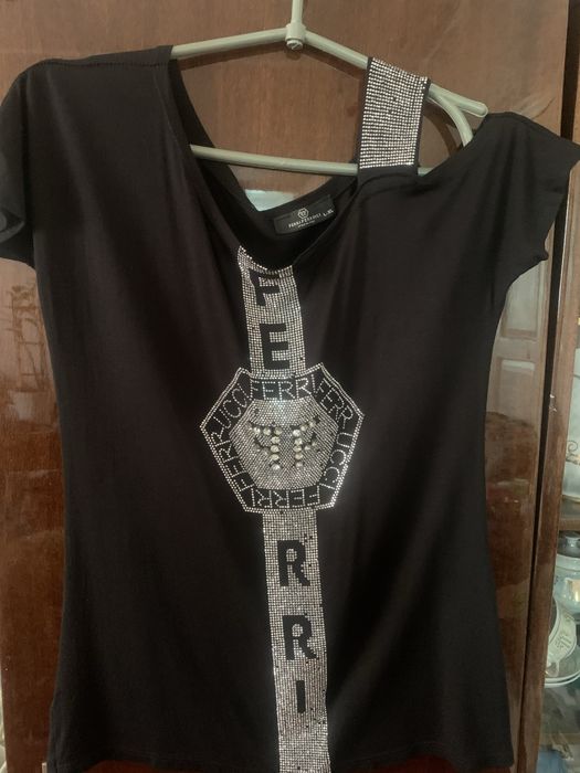 Футболка со стразами,кофта,мастерка,свитшот утепленный