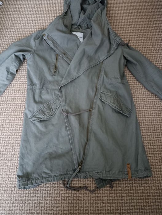 Зимові куртки за дешевою ціною.