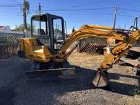 Minigiratória JCB 802 2.7T