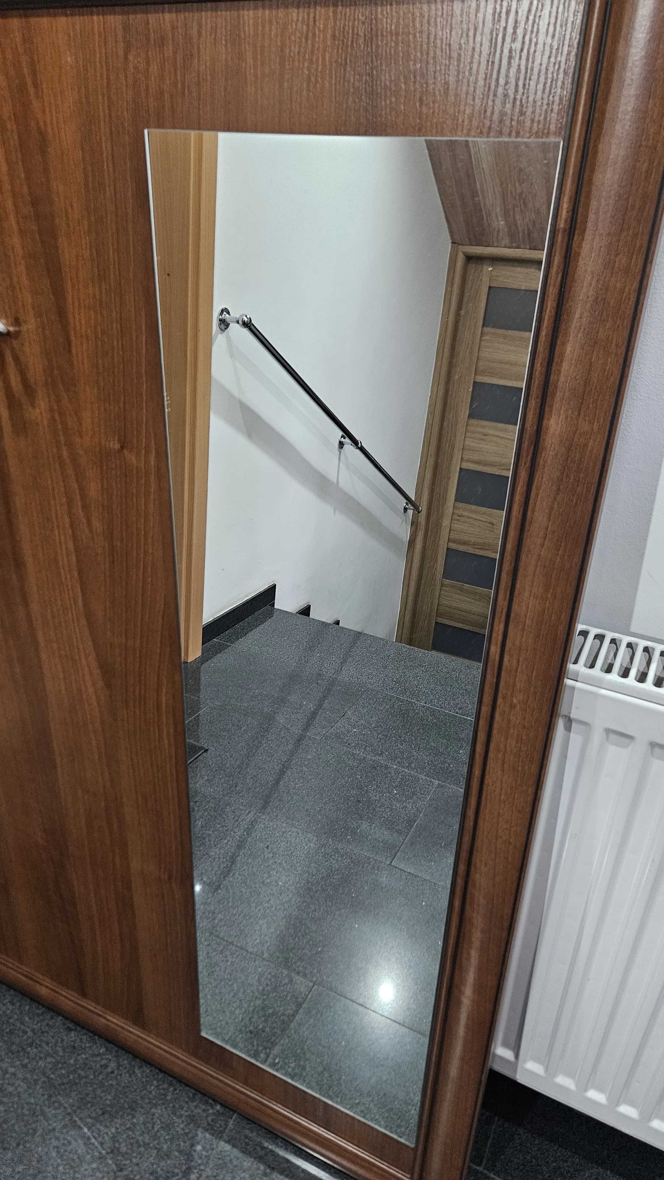 Wieszak z lustrem elegancki prosty do przedpokoju