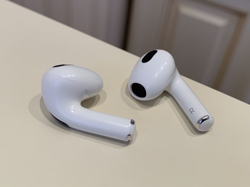 AirPods  Series « 3 » Левый / Правый / Кейс / Оригинал / Отдельно