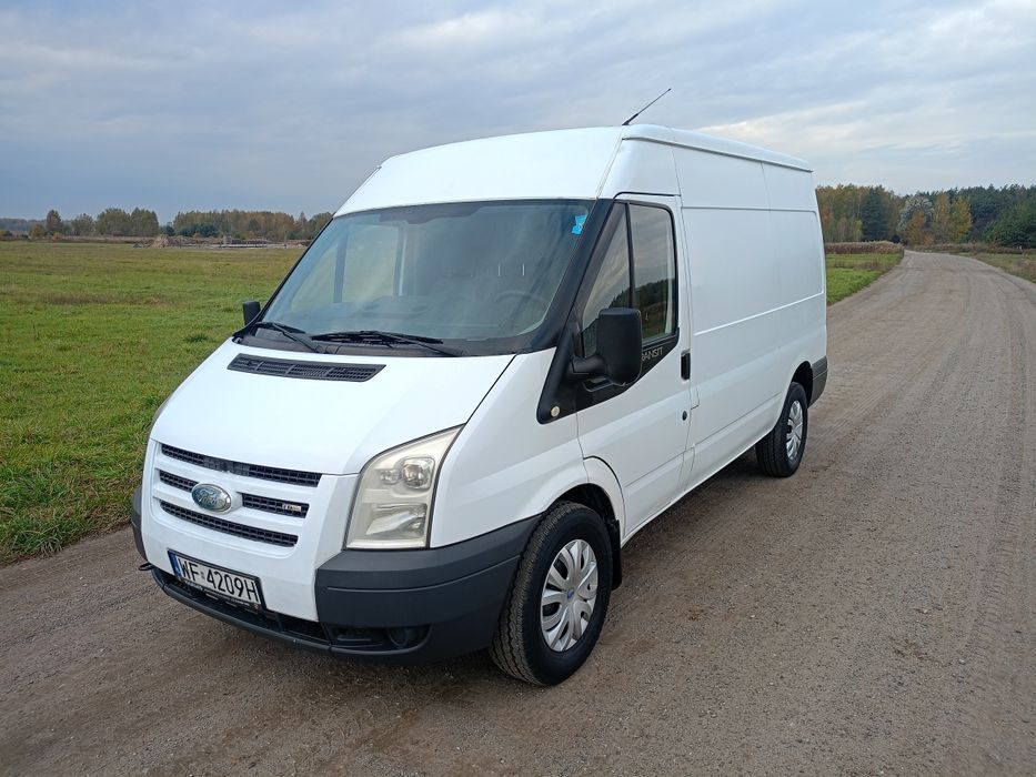 Ford Transit 2,4 * napęd na tył * L2H2 *