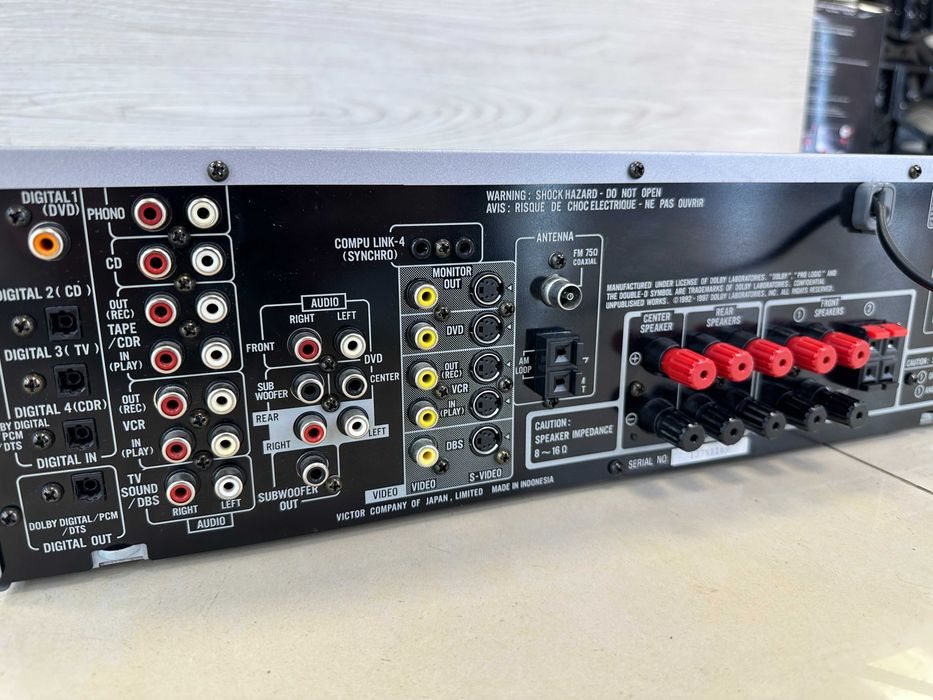 Amplituner JVC RX-7022R