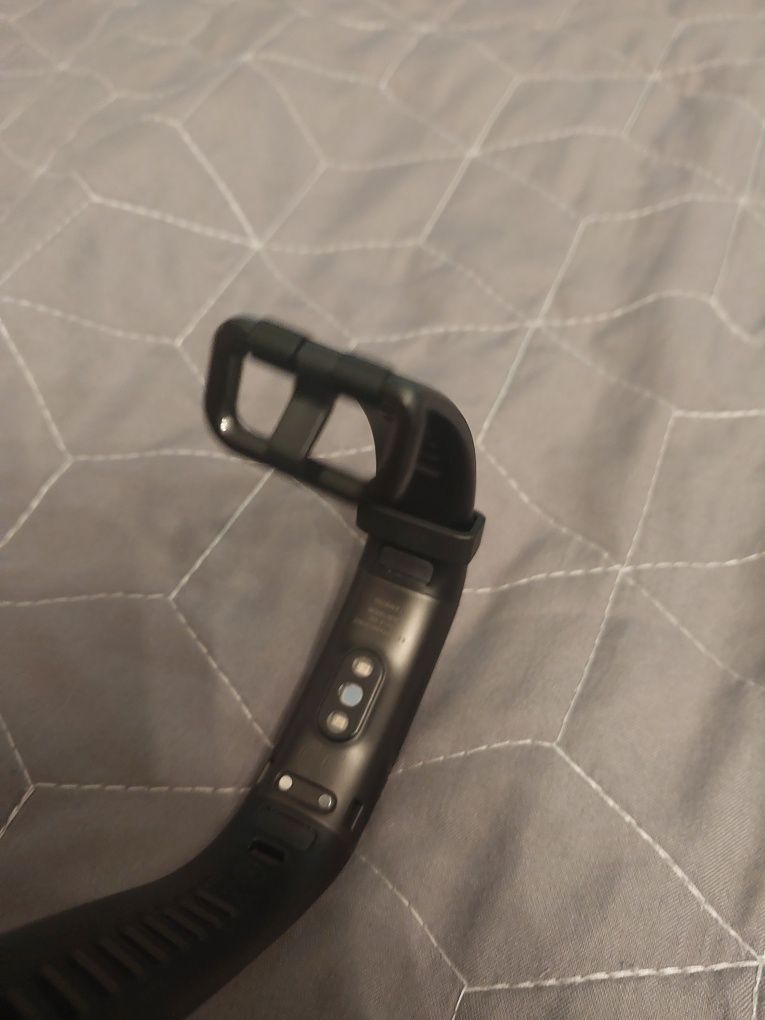 Huawei band 3 pro