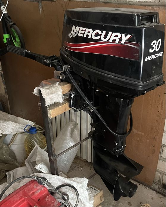 Лодочний мотор Mercury 30