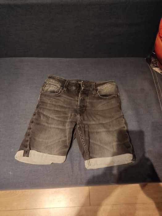 Dwie pary spodenek Jack&Jones dżinsowych jasnych i ciemnych rozmiar XS