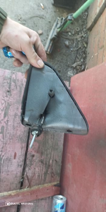 Дзеркало ніва 21214