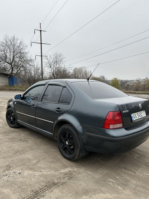 Продам Volkswagen Bora 2.0 в отличном состоянии