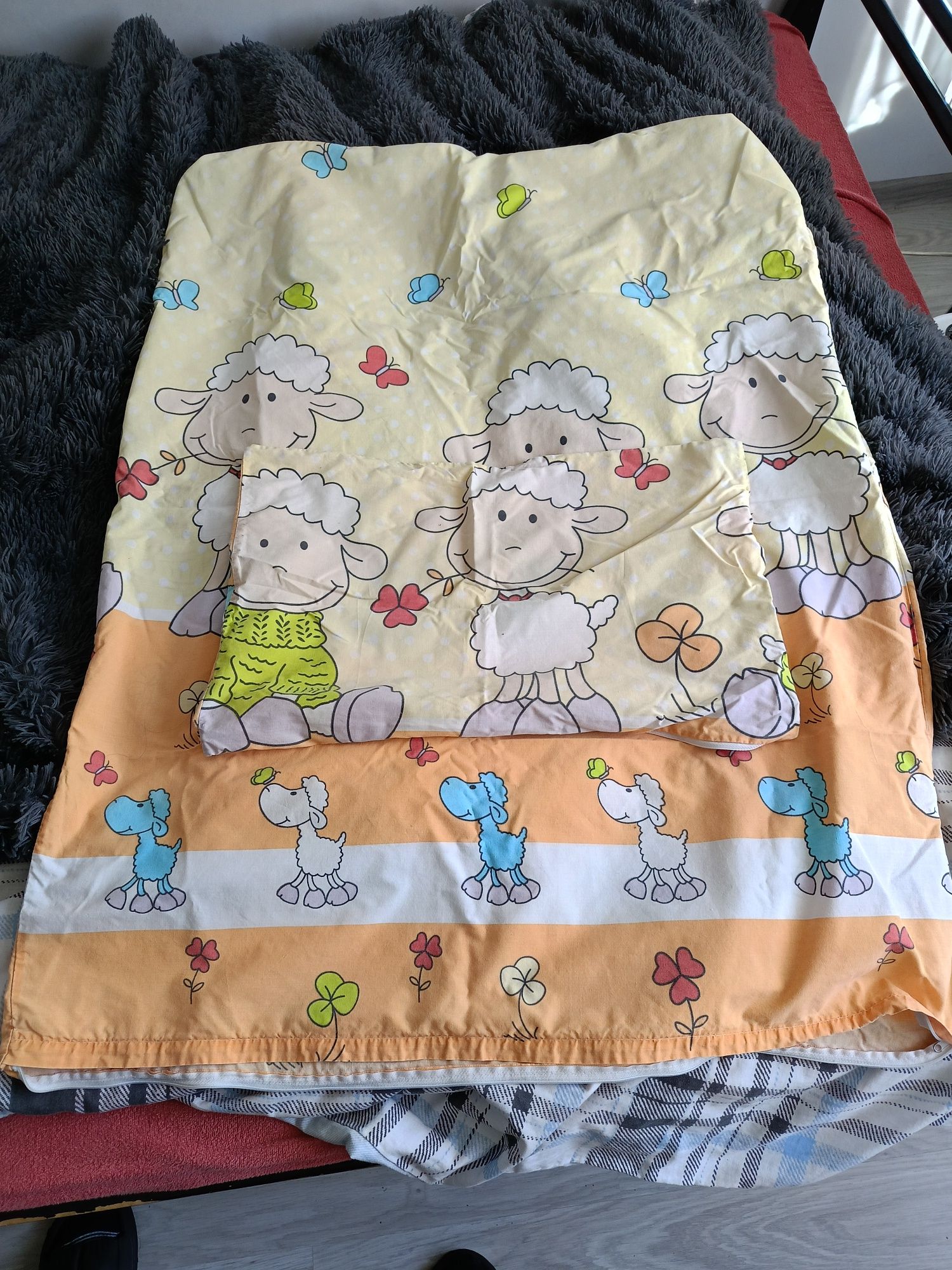 Sprzedam pościel do łóżeczka dziecięcego